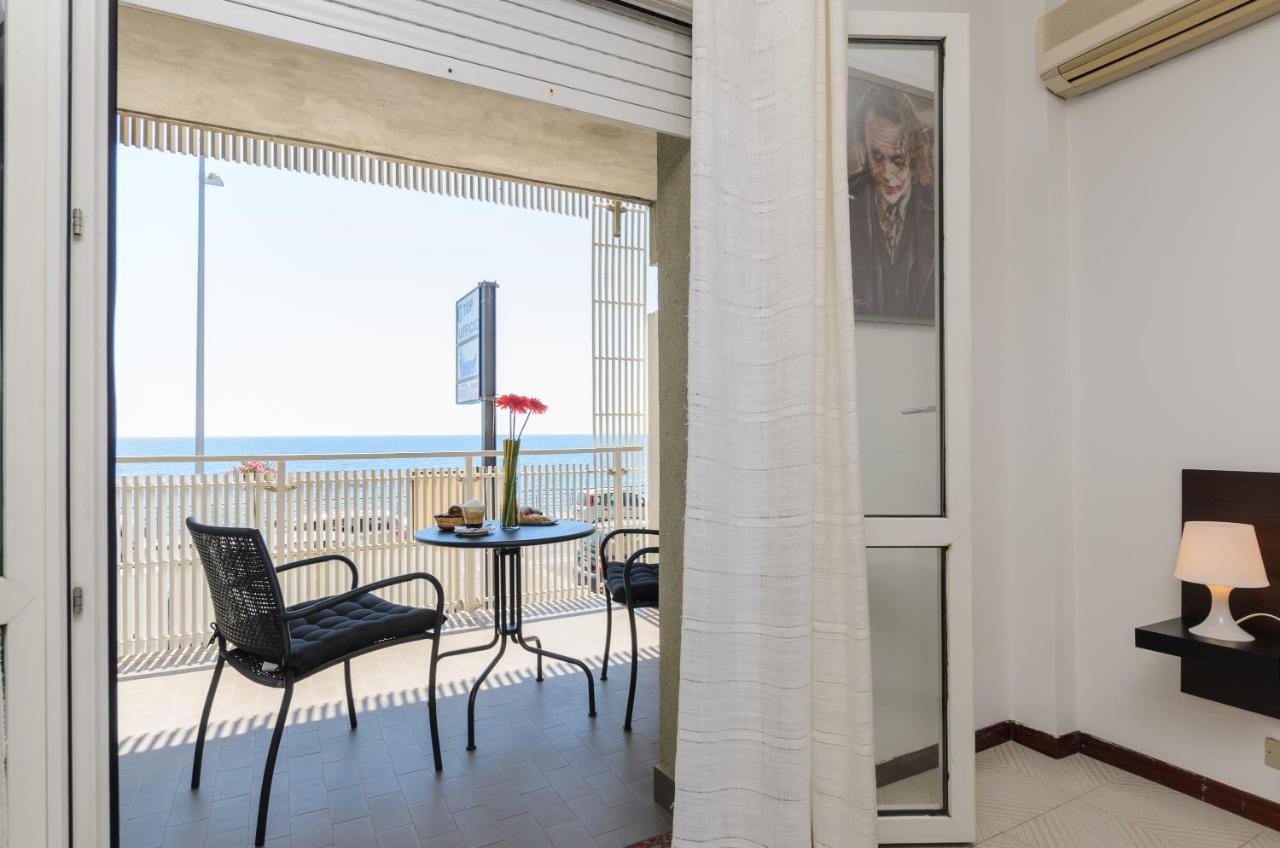 Marina D'Agrò Residence Santa Teresa Di Riva Exterior foto