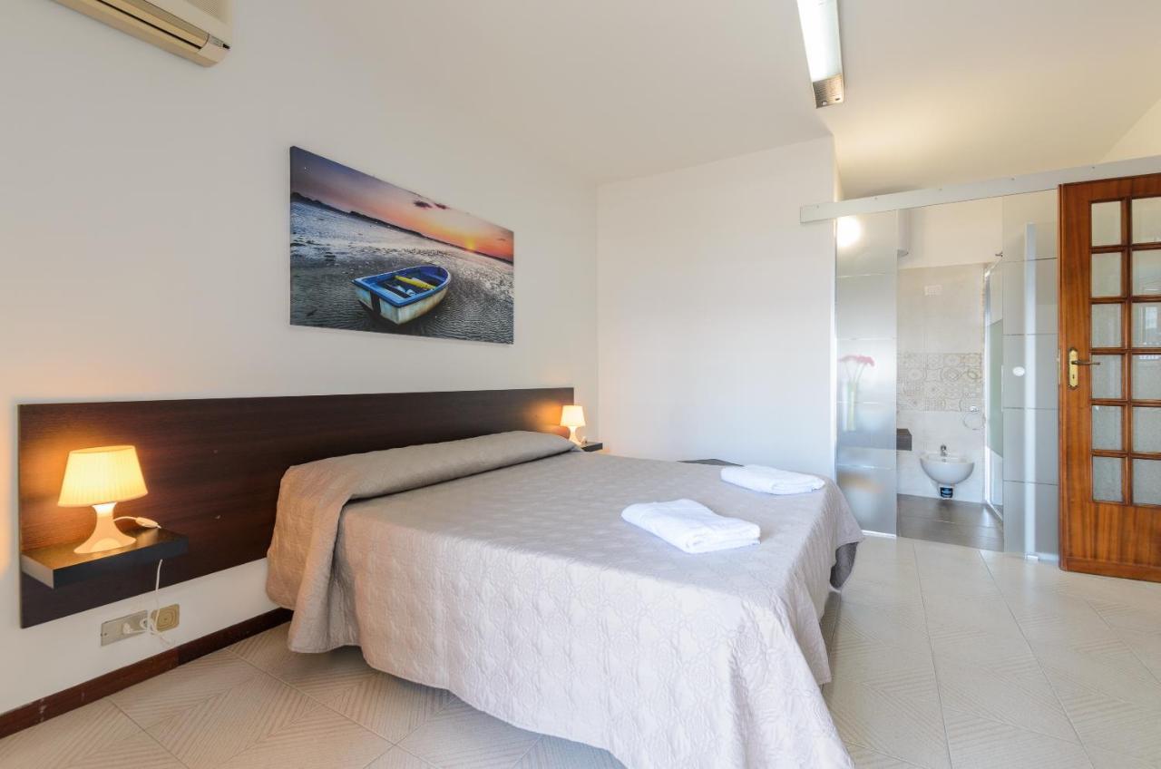 Marina D'Agrò Residence Santa Teresa Di Riva Exterior foto